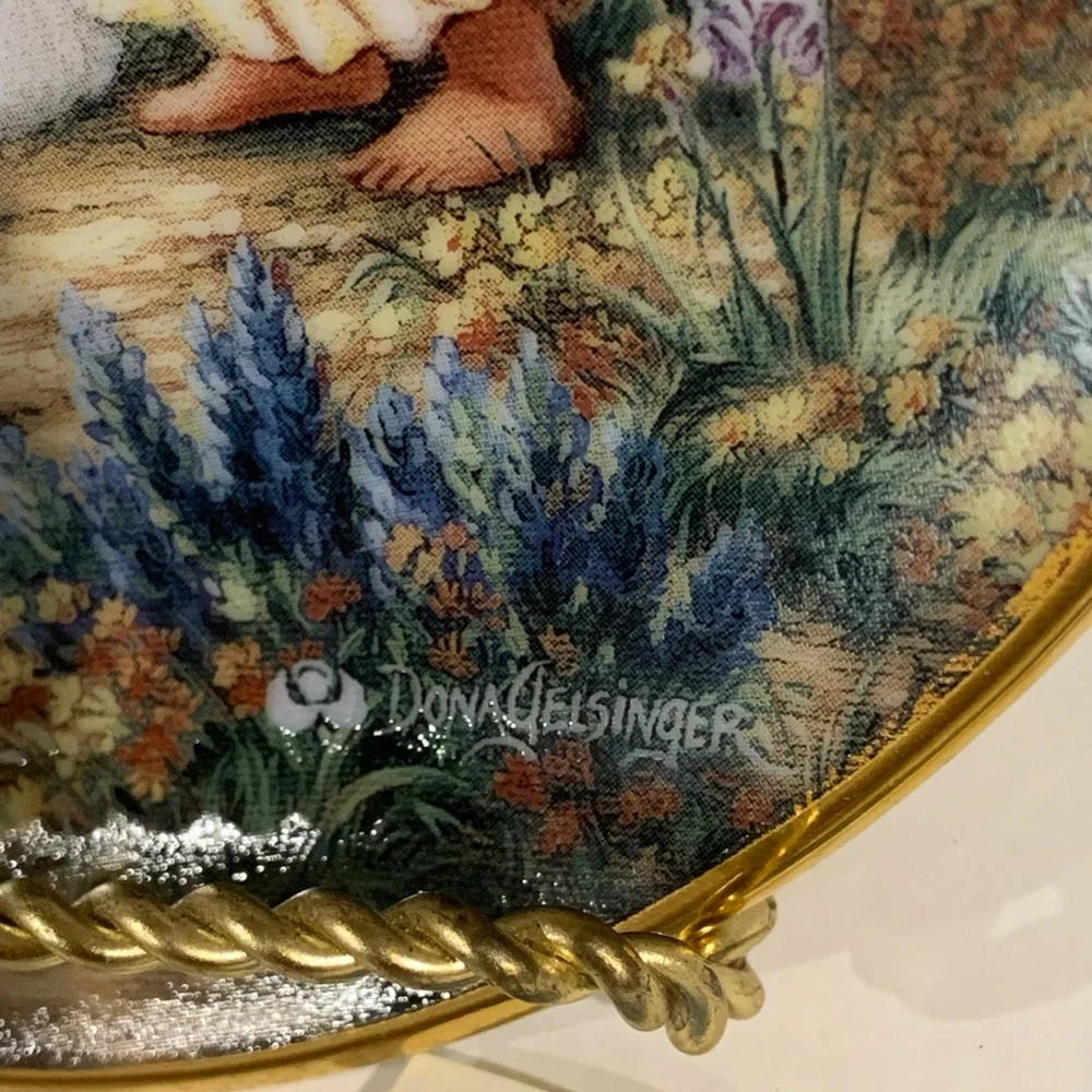 The Bradford Exchange A Little Hope Lights the Way by Dona Gelsinger Plate